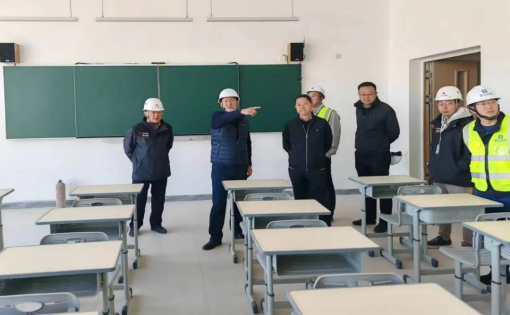 州國(guó)資委主任赫勇到科教園區(qū)等項(xiàng)目現(xiàn)場(chǎng)調(diào)研督導(dǎo)...